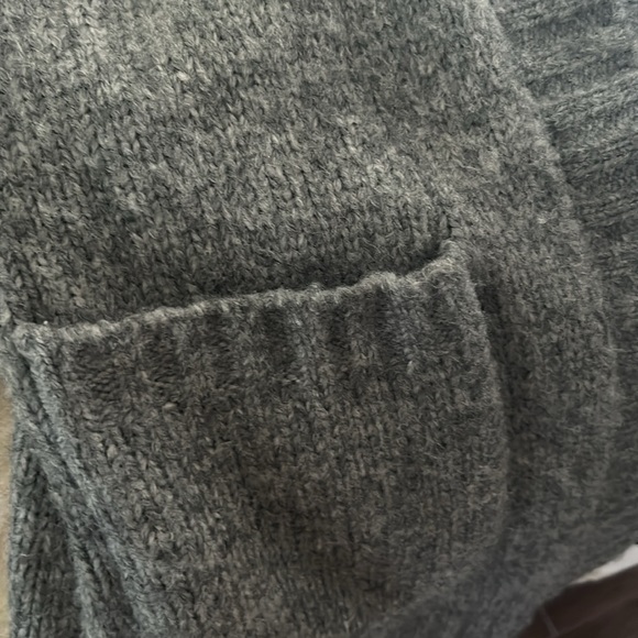 Oversized gray cardigan (Garage, XS) - Picture 3 of 4